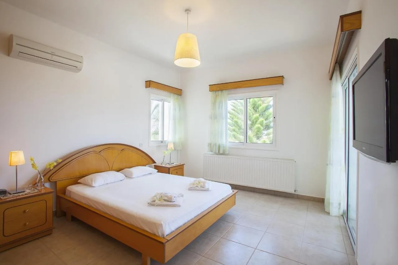 Protaras Views Villa Pram1